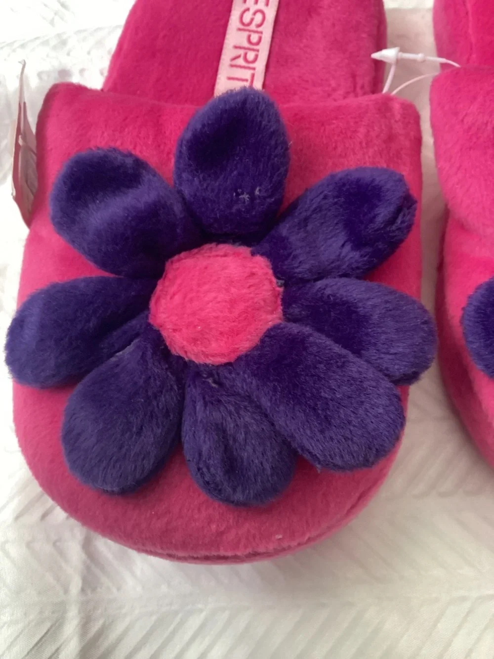 Esprit Pink & Purple Flower Plush Slippers Medium Girls 12-13    CUTE!